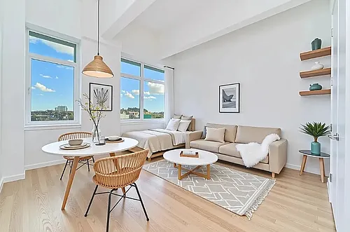 55 Hope St Photo 1