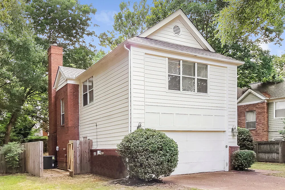 3 bed, 2.5 bath, 1780 sqft, $1,865 — Photo 4