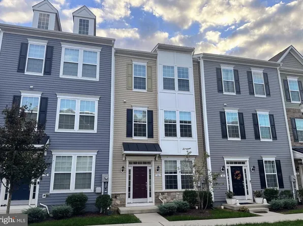 304 Spring Bank Way, Frederick, MD 21701