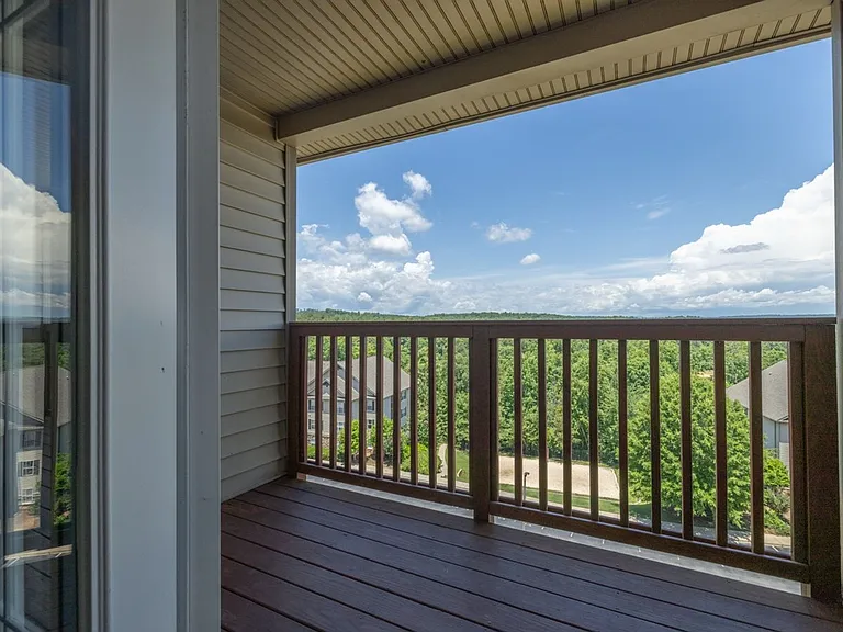 834 Harts Cove Way — Photo 17