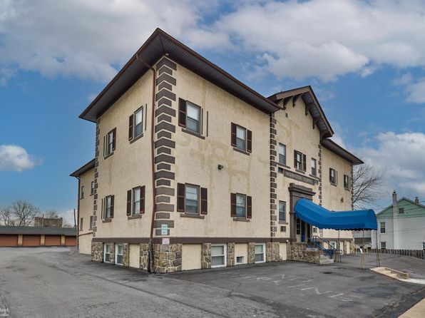 353 Broad St APT 9