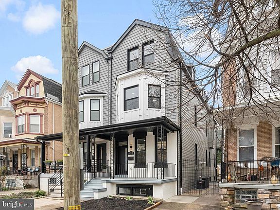 2nd image of 138 W Sharpnack St