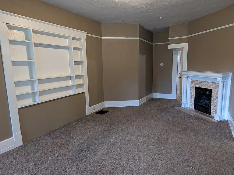 510 Chestnut Ave NE — Photo 5