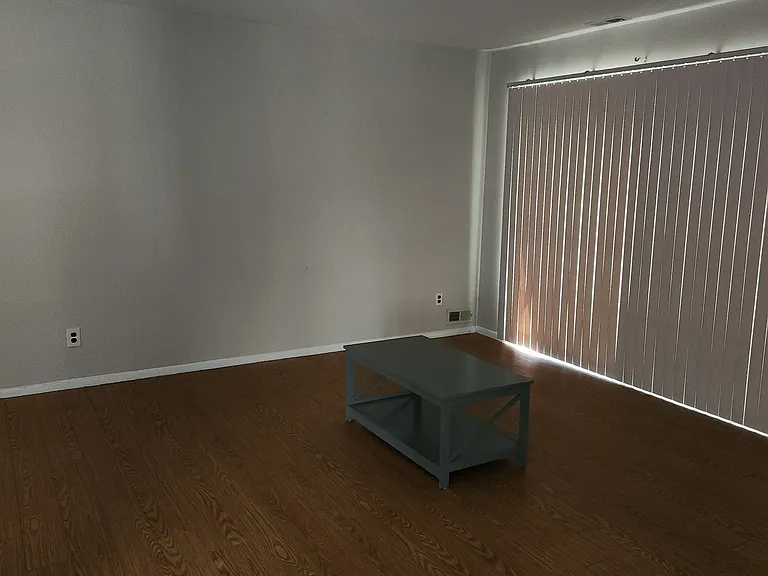 392A Delancey Pl #A — Photo 3