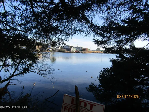 1716 Larch St, Kodiak, AK 99615