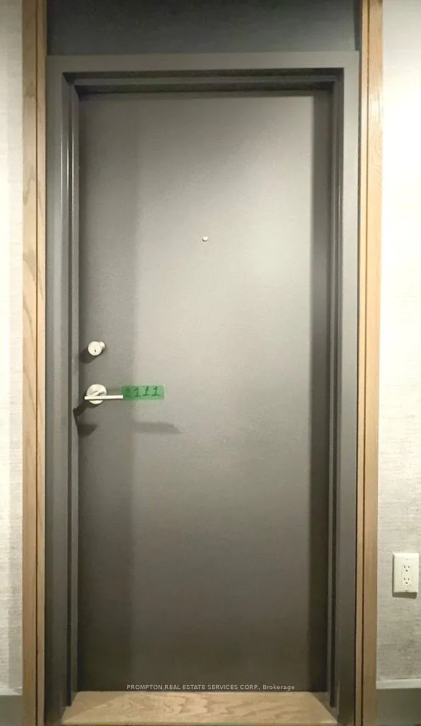 2 bed, $2,400 — Photo 4