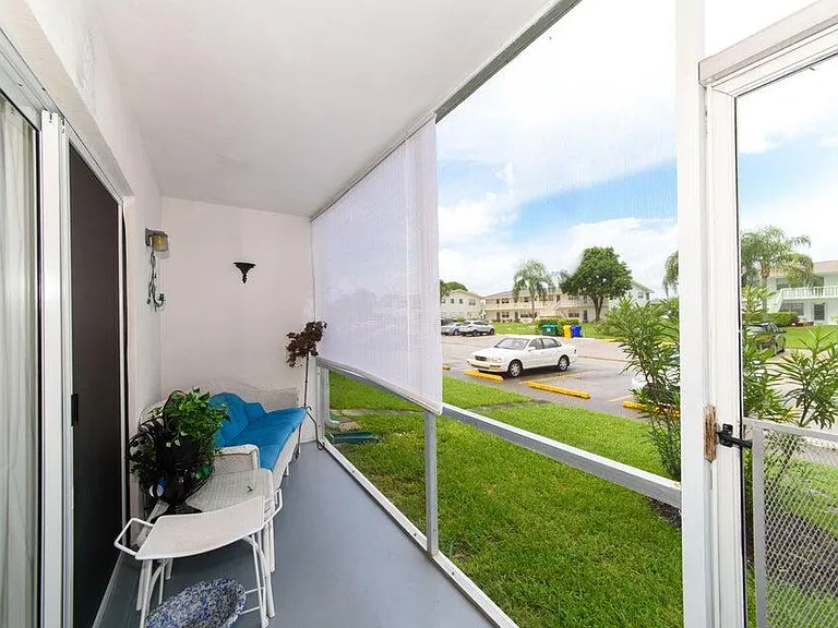 59 Bedford Ct #C — Photo 8