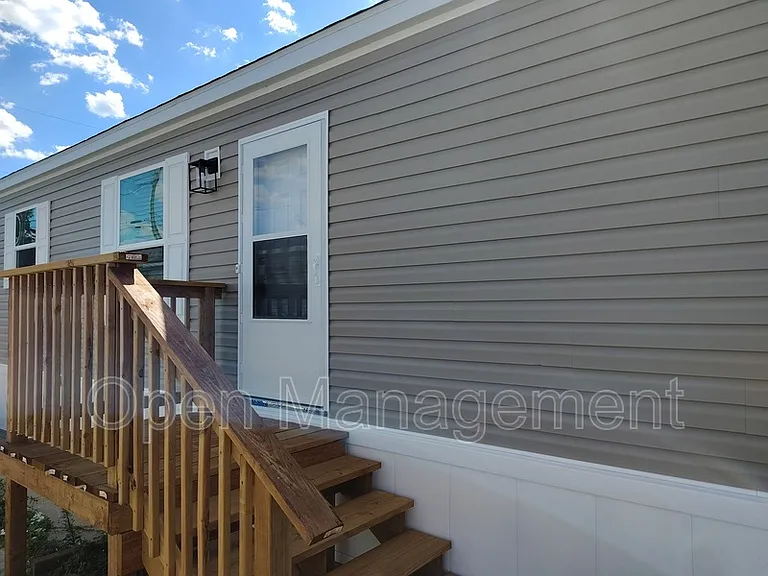 40 Erin Ln #141 — Photo 2