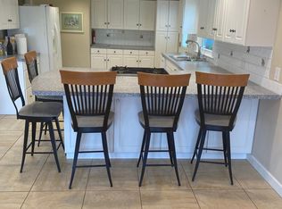 6 Lexington St, Stoneham, MA 02180