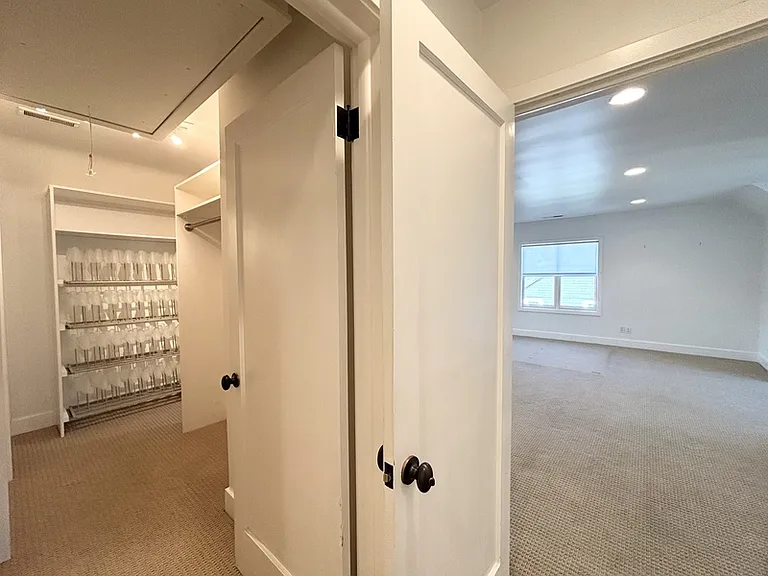 77 E Hillside Ave #1 — Photo 15