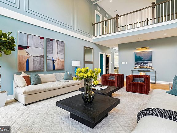 7th image of this home