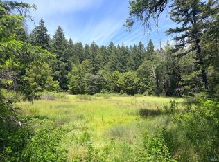 0 Registered Guest Rd, Laytonville, CA 95454