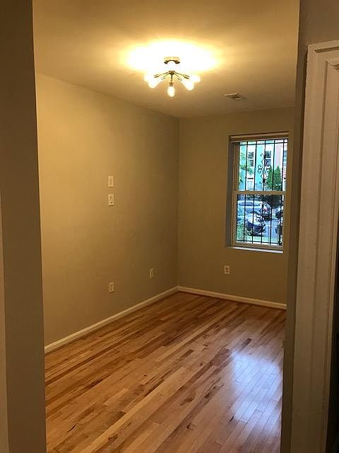 Bedroom #1