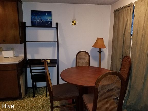 5th image of 430 NE Ravenna Blvd APT 101