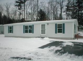 37 Pheasant Ln, Barrington, NH 03825