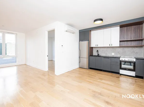 16 Charles Pl, Brooklyn, NY