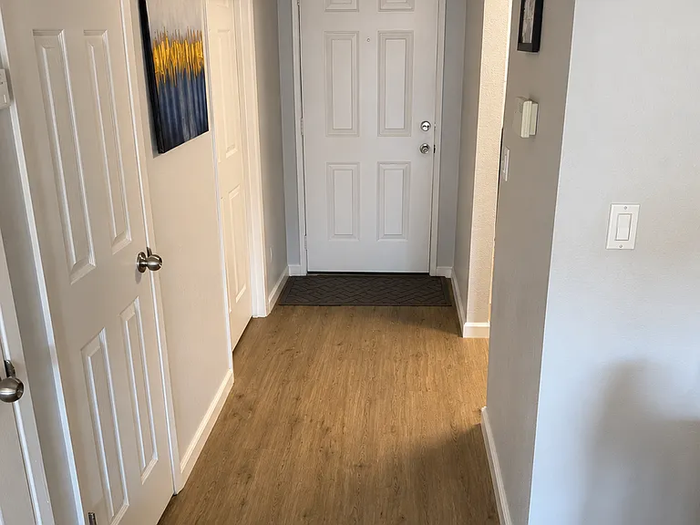 4583 Harbor Ln — Photo 7