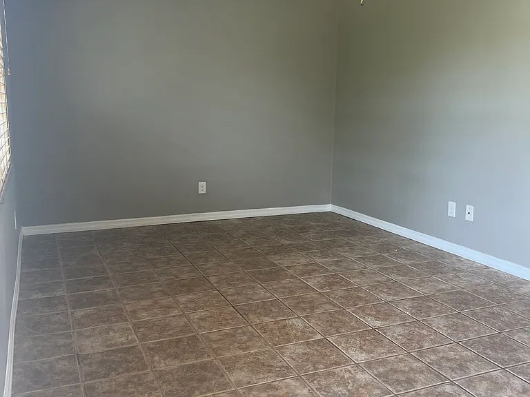117 Rio Del Mar St #A — Photo 6
