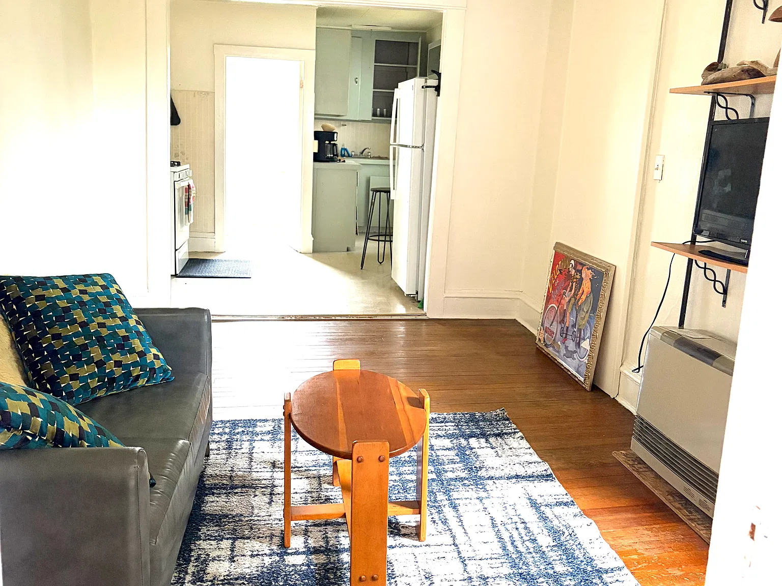 1 bed, 600 sqft, $1,800 — Photo 2