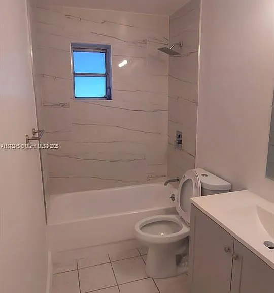 3033 NW 43rd Ave #108 — Photo 9