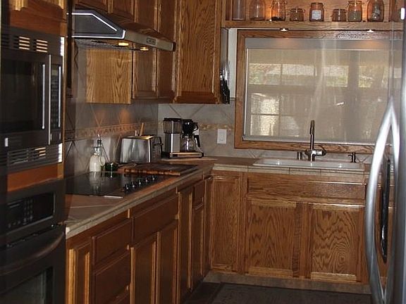 3rd image of 26614 Luvena Dr