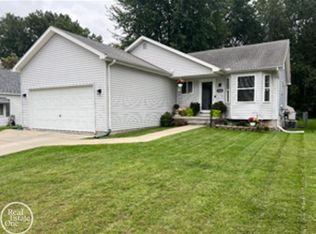 1536 Jones Pl, Port Huron, MI