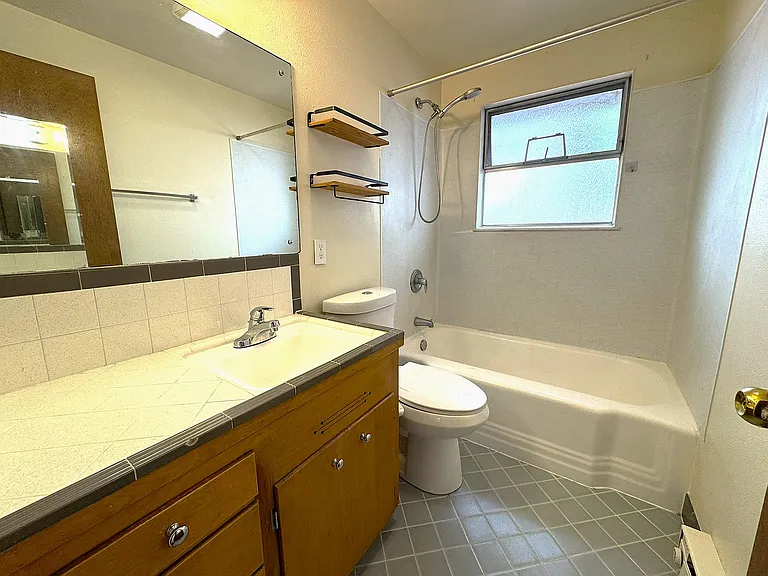 Bathroom upper level