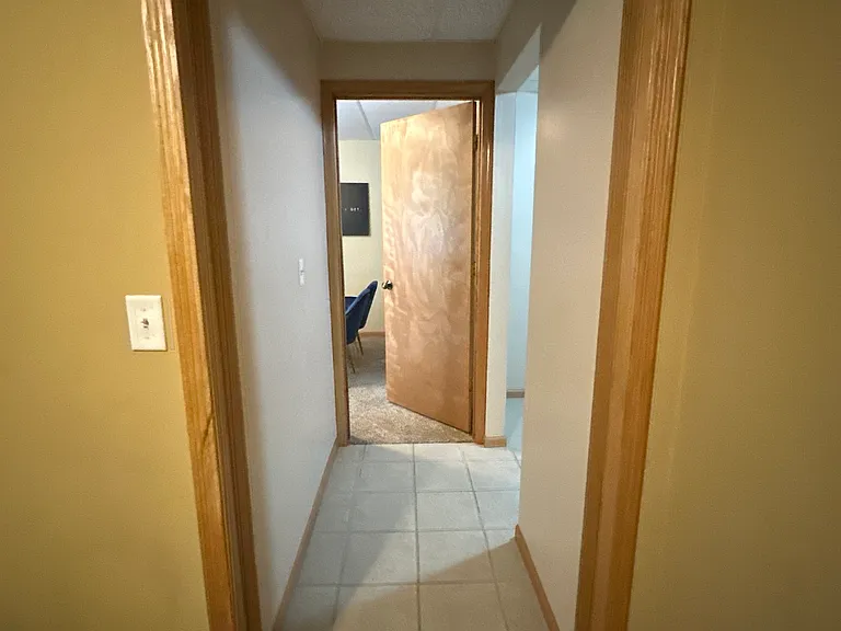 5745 Yucca Ln N — Photo 11