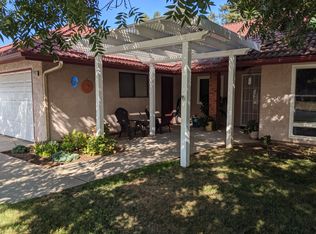 1725 Holly Ave, Clovis, CA