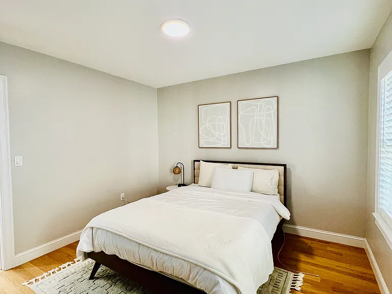 28 Metcalf St #1 — Photo 15