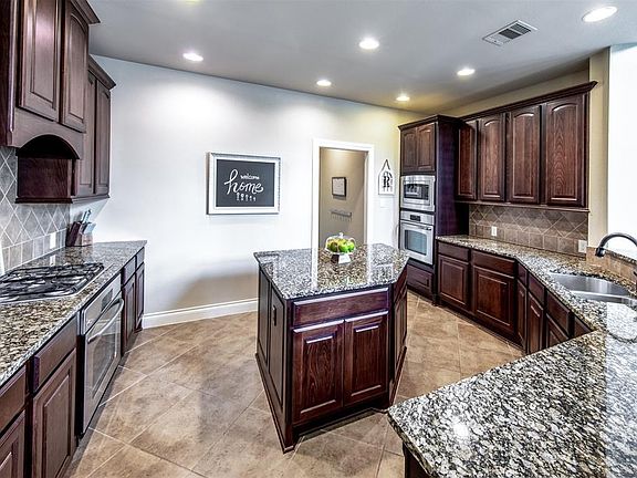 4th image of 27414 Manor Falls Ln