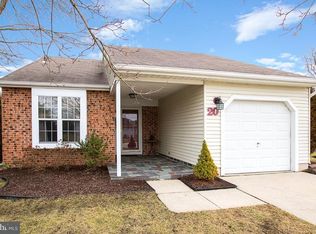 20 Bastian Dr, Mount Laurel, NJ 08054