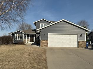 1755 Patricks Bay, Faribault, MN 55021