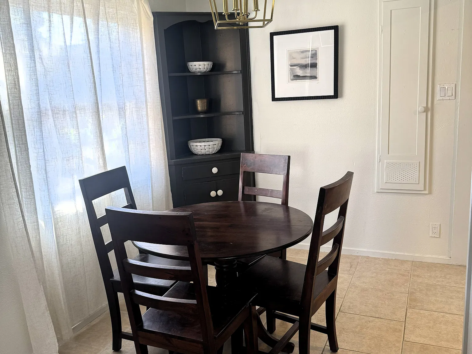2 bed, 850 sqft, $2,000 — Photo 4