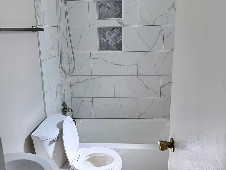 261 White Bridge Pike #128 — Photo 4