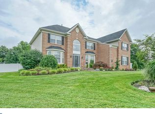 28 Azalea Dr, Lumberton, NJ 08048