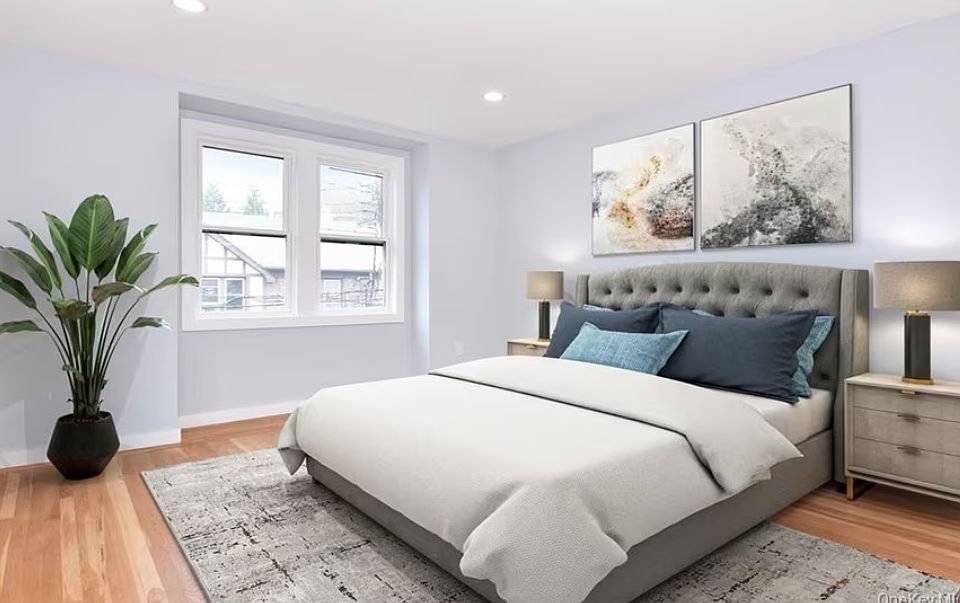 1st image of 715 Portage Trl