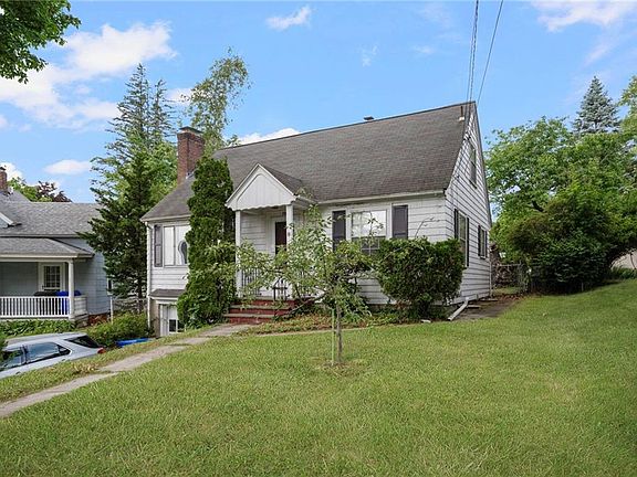 2nd image of 39 Greenfield Ave