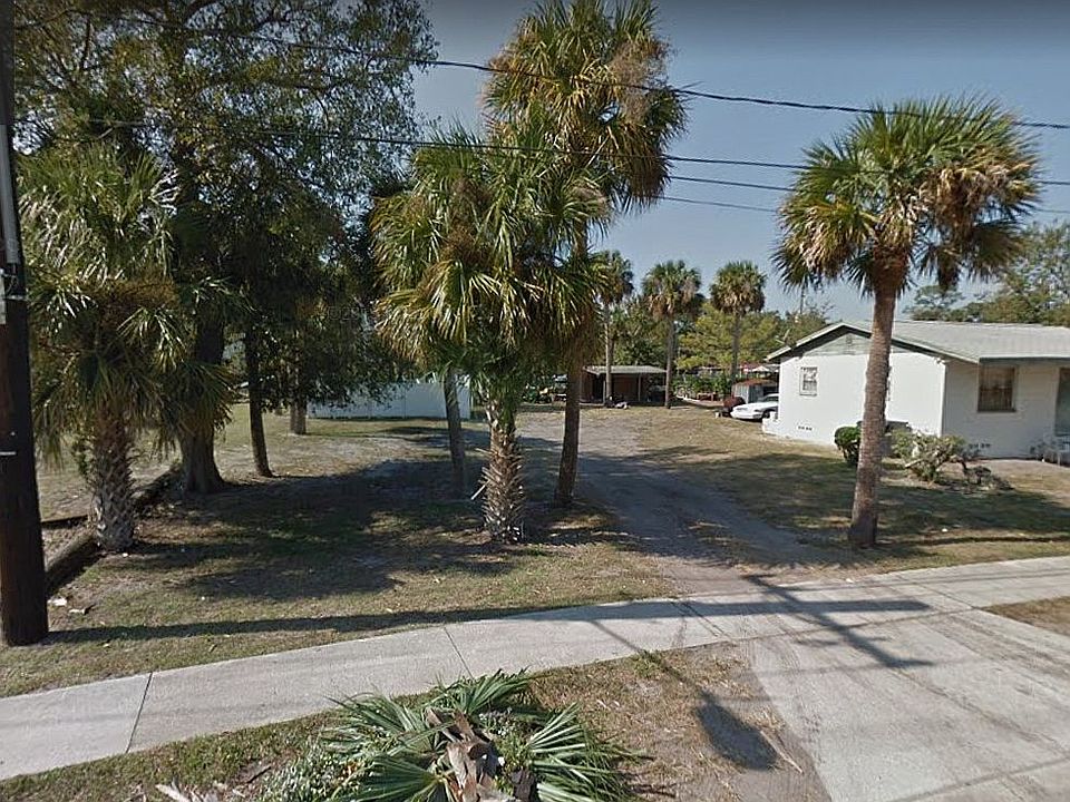 1st image of 924 S De Leon Ave