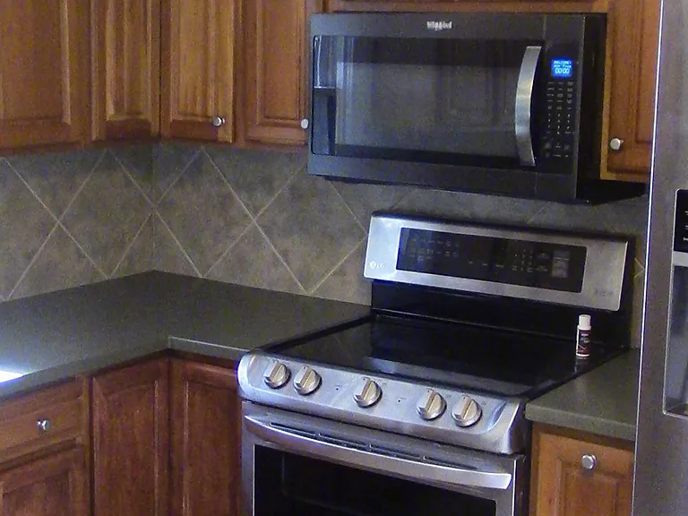 192 Ann Ave — Photo 17