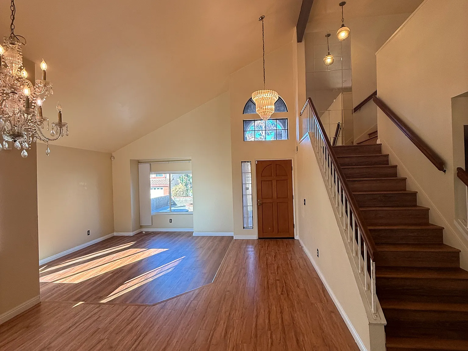 4 bed, 1970 sqft, $4,950 — Photo 3
