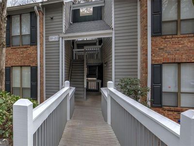 209 Warm Springs Cir, Roswell, GA, 30075