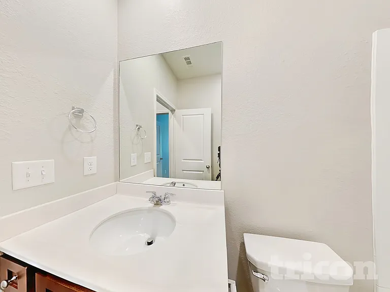 109 Innis Brook Cir — Photo 13