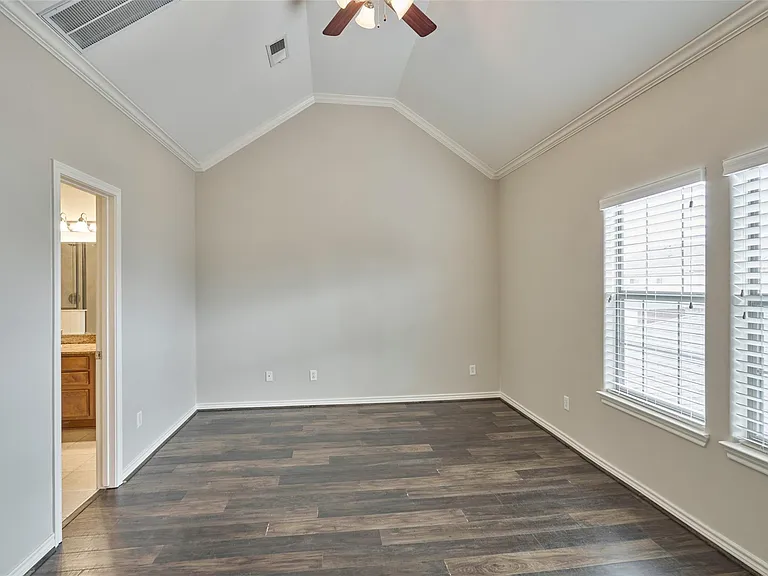 2738 Misty Heath Ln — Photo 27