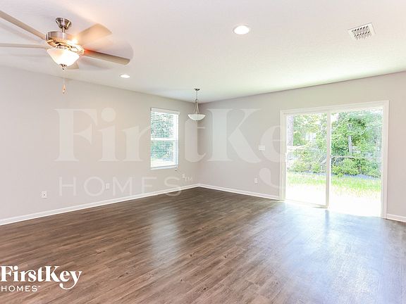 5th image of 11307 Margarets Landing Pl