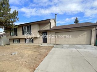 1142 S Bahama St, Aurora, CO 80017