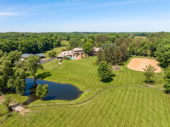 2495 Willow Dr, Hamel, MN 55340