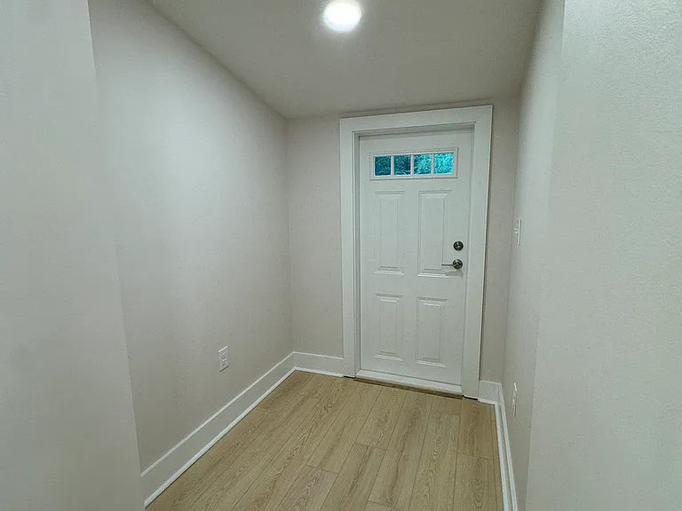1206 Ackers St SW — Photo 22