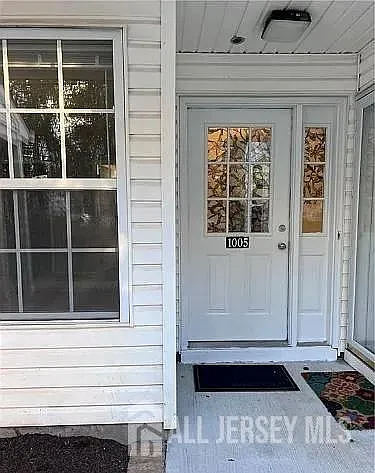 1005 Stony Brook Way Photo 1