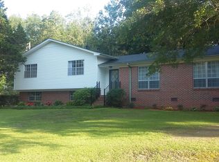 1346 McConnell Ln, Mount Olive, AL 35117